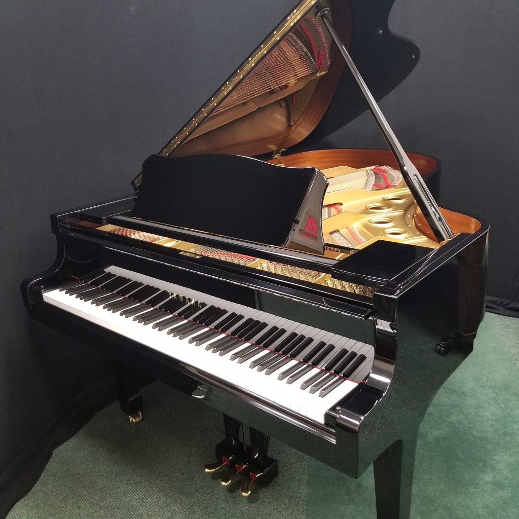 Yamaha G5 close - Little Valley Piano Service, LLC